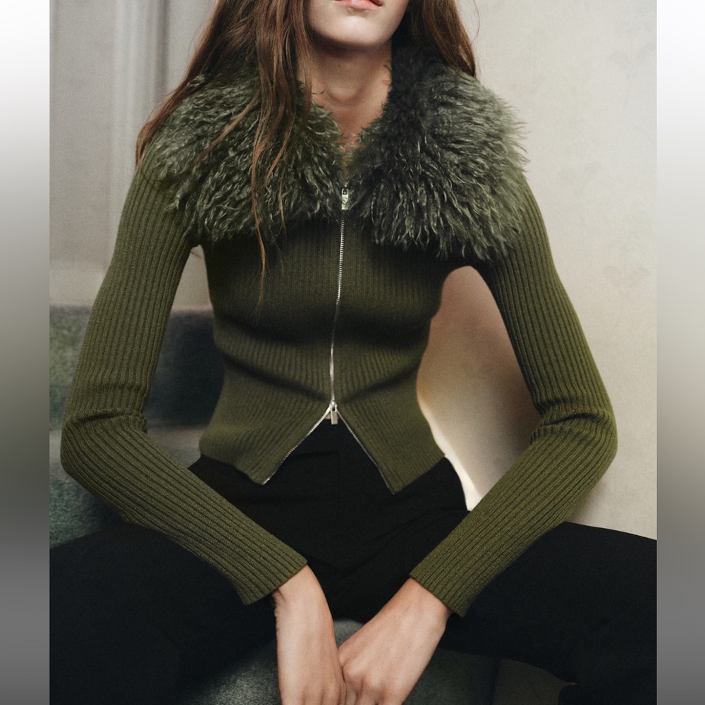 Mango Olive Green Sweater with Faux Fur Collar